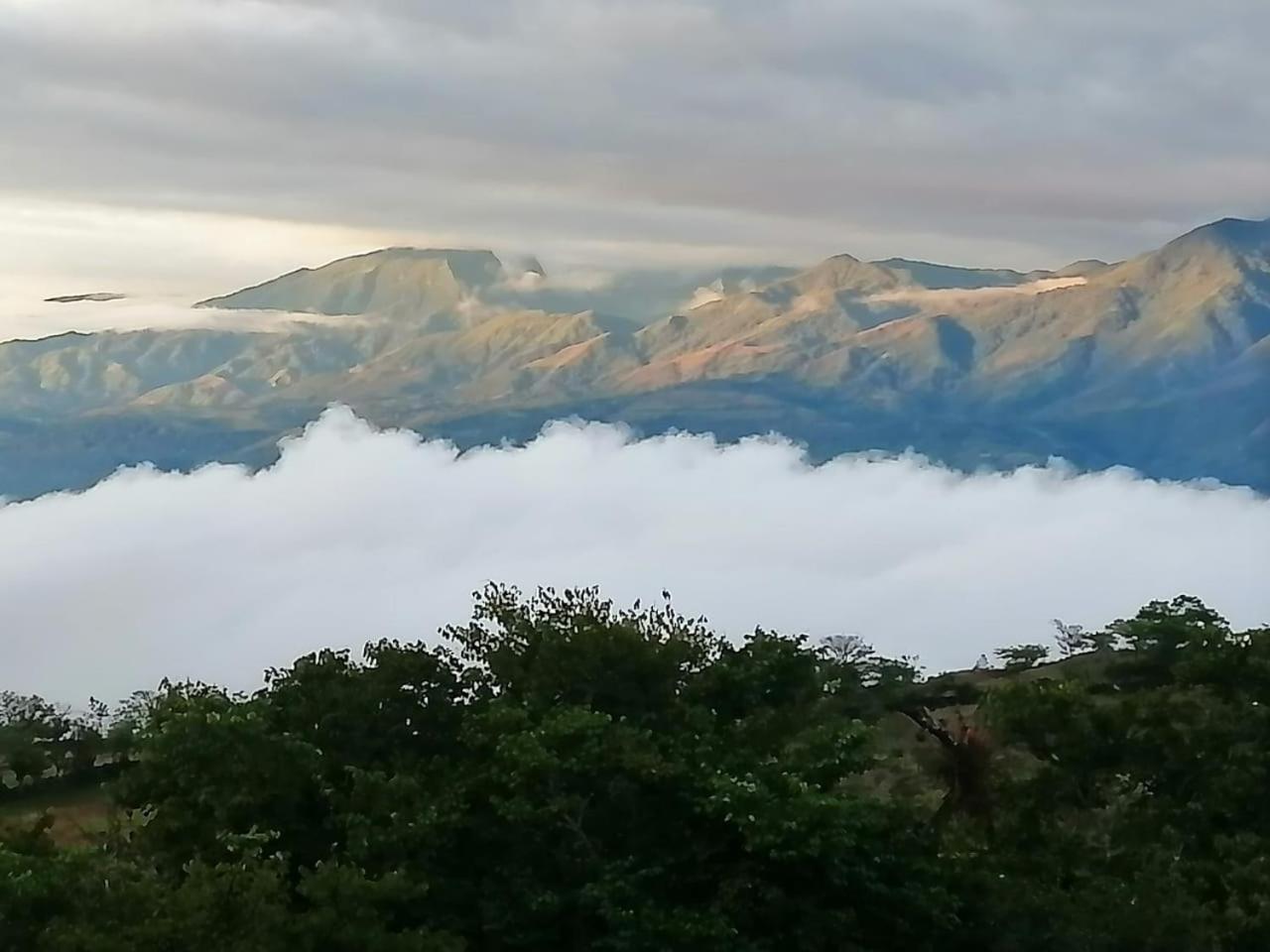 El Paraiso Posada Finca San Vicente Barichara Bagian luar foto